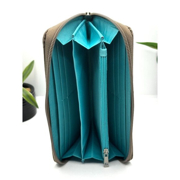 Travelon RFID Blocking Wallet Zippered Organizer Poly/Tan & Teal - Picture 6 of 6